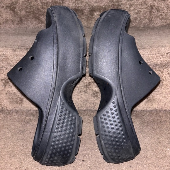 Crocs Stomp Platform Slide Sandals Womens Sz 8 Black Chunky casual iconic Shoes - Picture 3 of 9